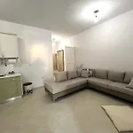 Desa Seaside شقة